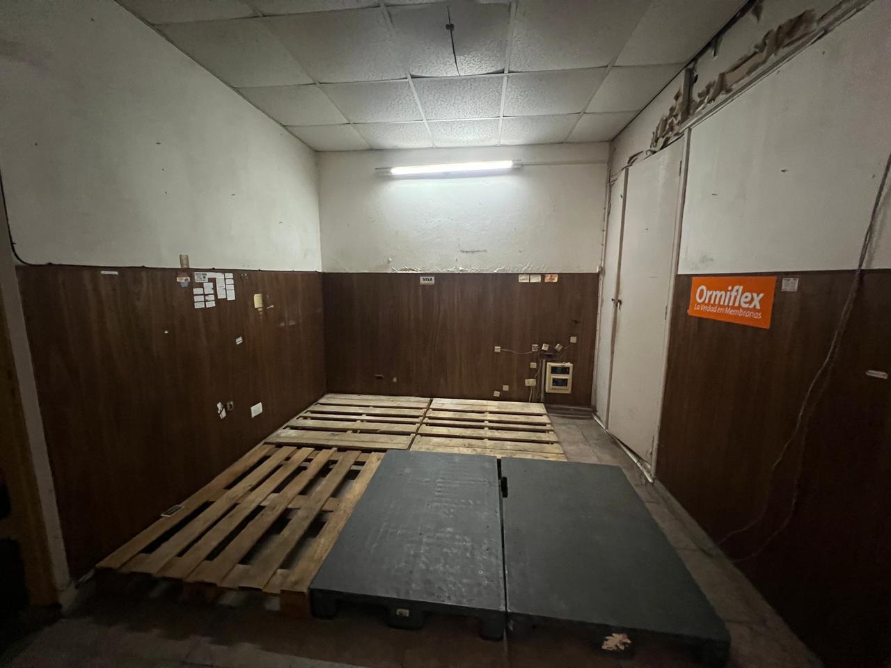 Foto de Casa sobre lote propio, a reciclar por completo, imagen 2