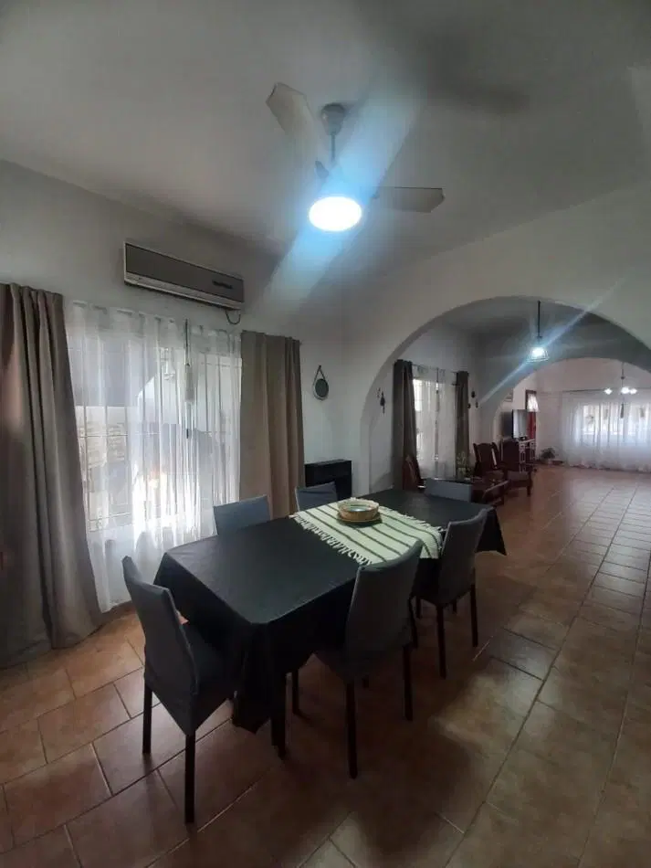 Casa de 4 ambientes en Venta en Munro 3