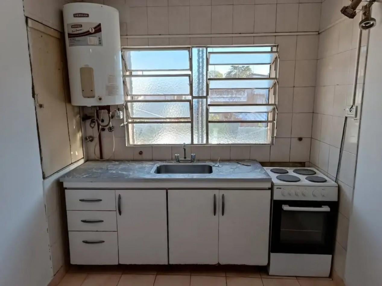Foto de PH de 2 ambientes en Alquiler en Munro, imagen 5