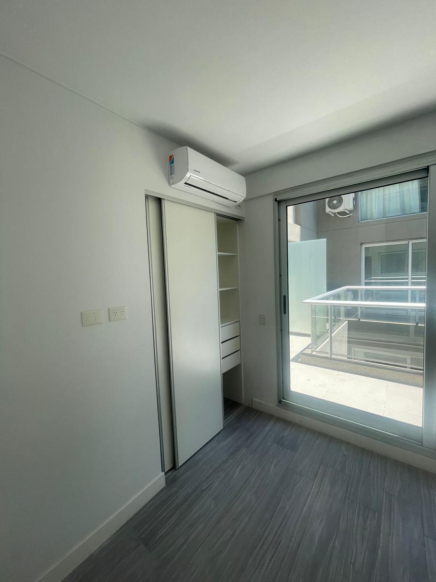 Foto de Venta Palermo Hollywood. Depto 2 amb. al frente c/balcón y patio. A, imagen 3