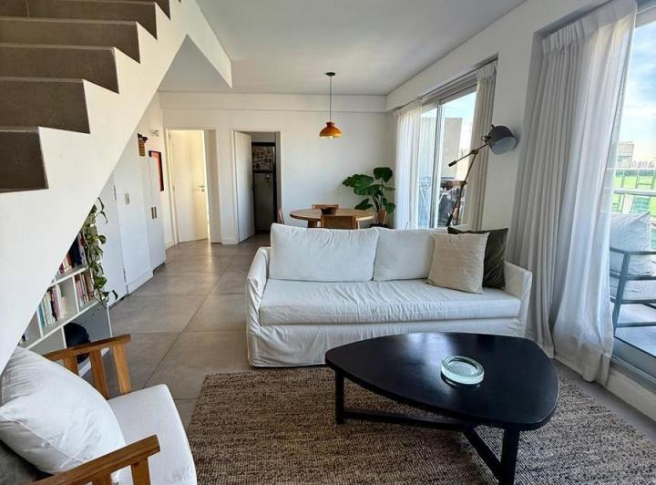 Palermo Holliwood-Depto - 3 amb - 10° piso al frente c/balcón terraza y cochera - Edif c/amenities