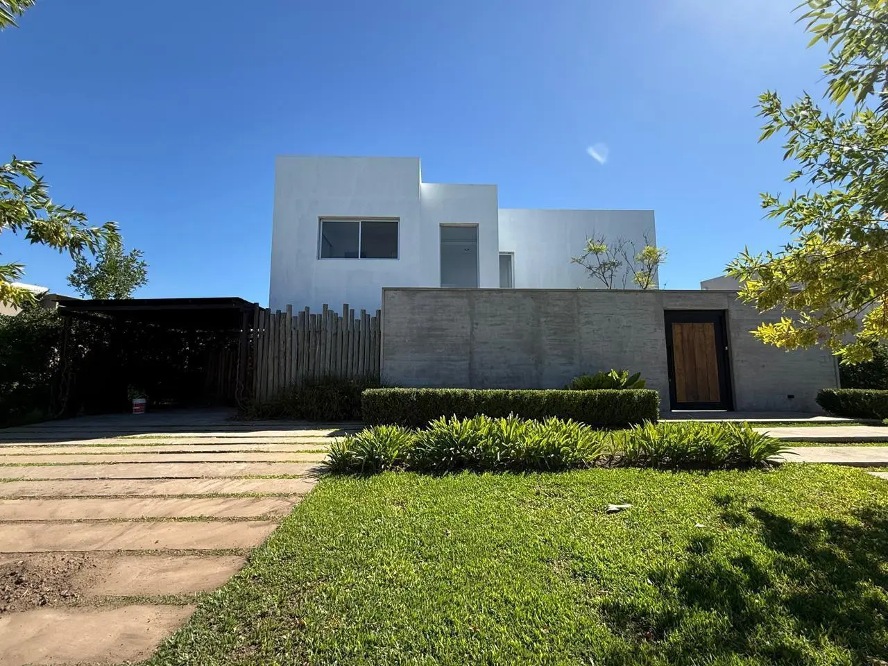 Casa en El Canton Puerto Escobar 4