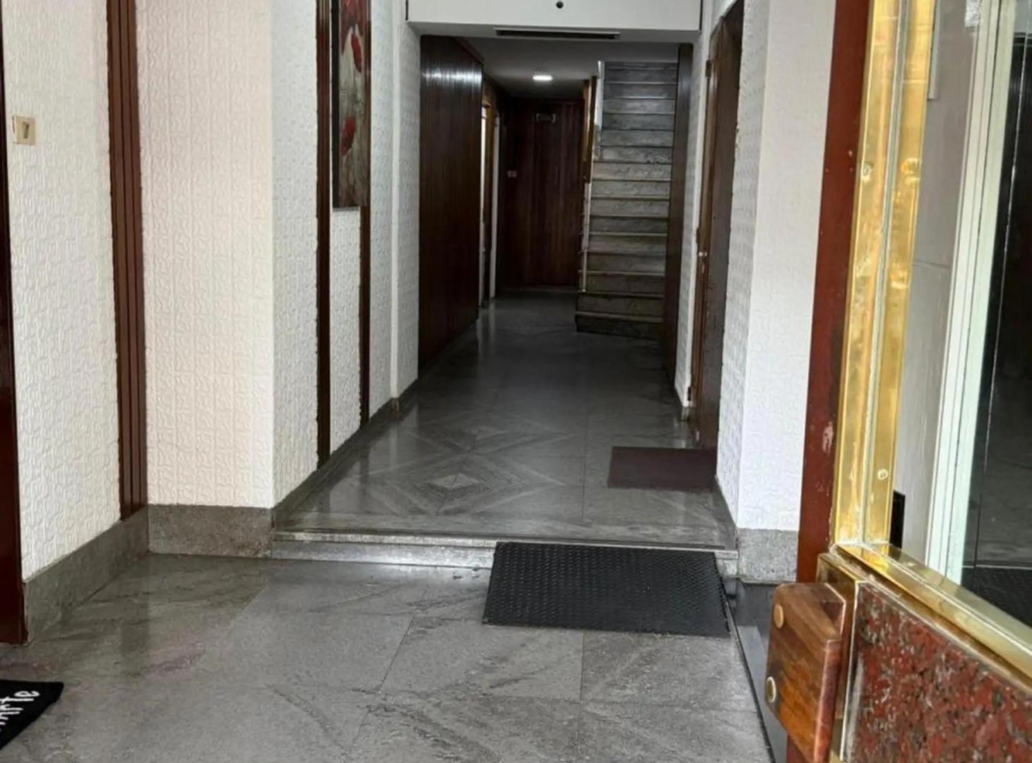 Foto de DEPARTAMENTO EN EXCELENTE UBICACION CON BALCON ATERRAZADO, imagen 2