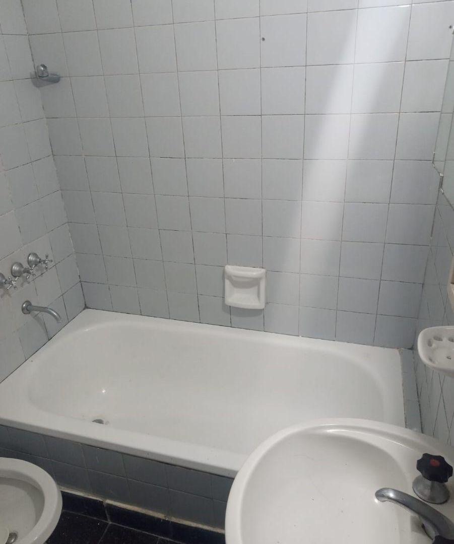 Foto de ALQUILER EN CENTRO CABALLITO 1 AMB/COCINA INDEPENDIENTE, imagen 5