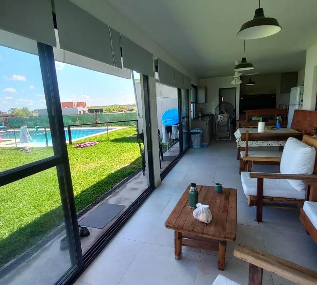 Foto de Casa 4 ambientes en venta en Barrio Privado San Sebastián, imagen 2