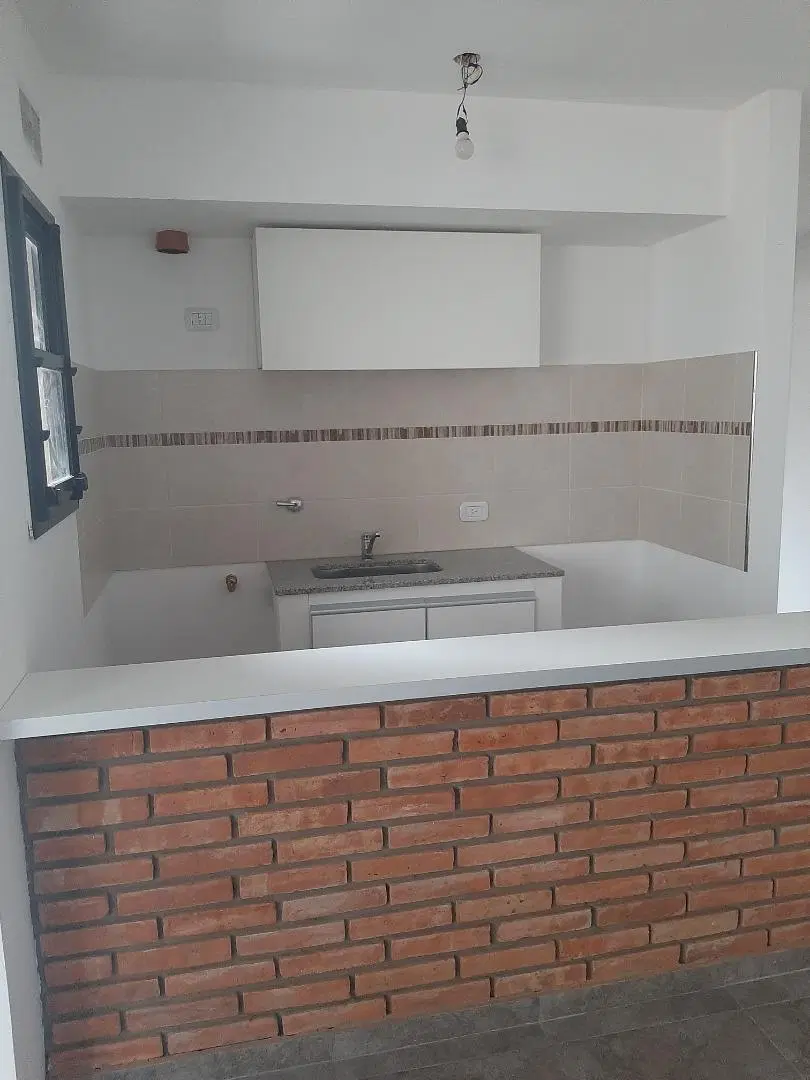 Departamento 2 ambientes en alquiler en Lomas del Mirador 3
