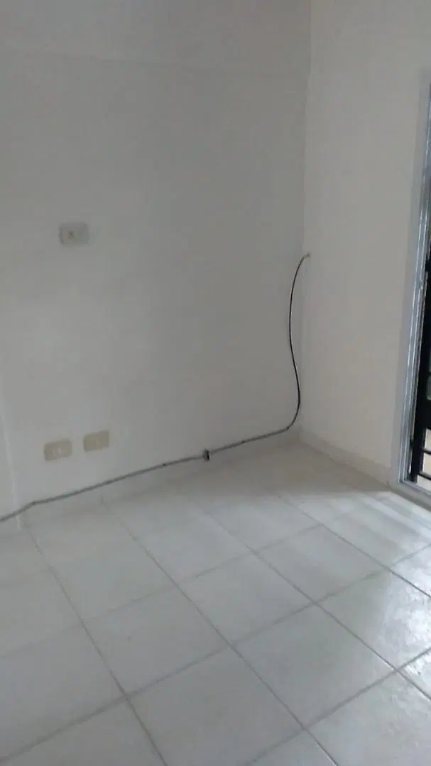 Departamento 2 ambientes en 2°piso en alquiler en San Justo 1
