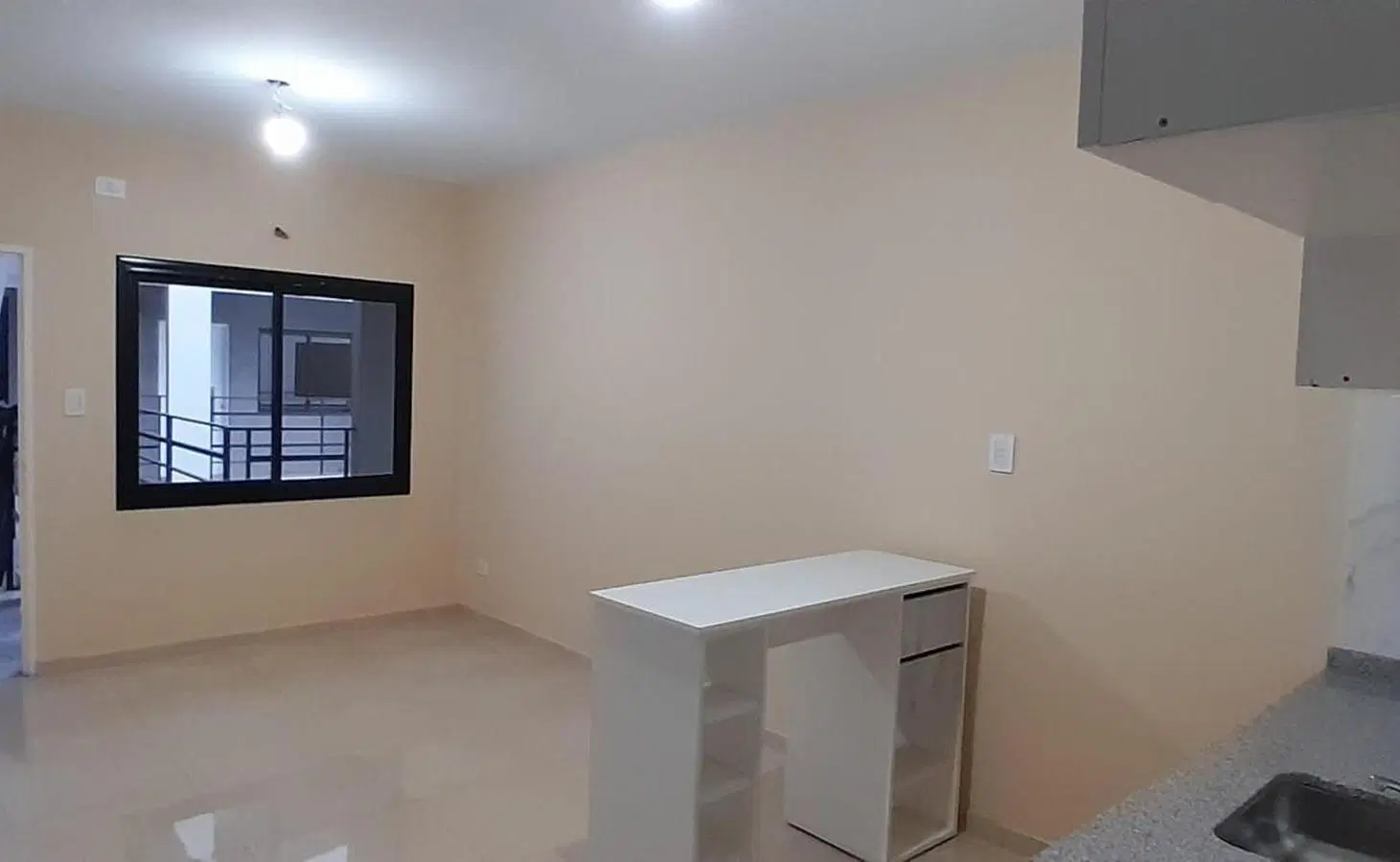 Departamento 2 ambientes en Alquiler en San Justo 4