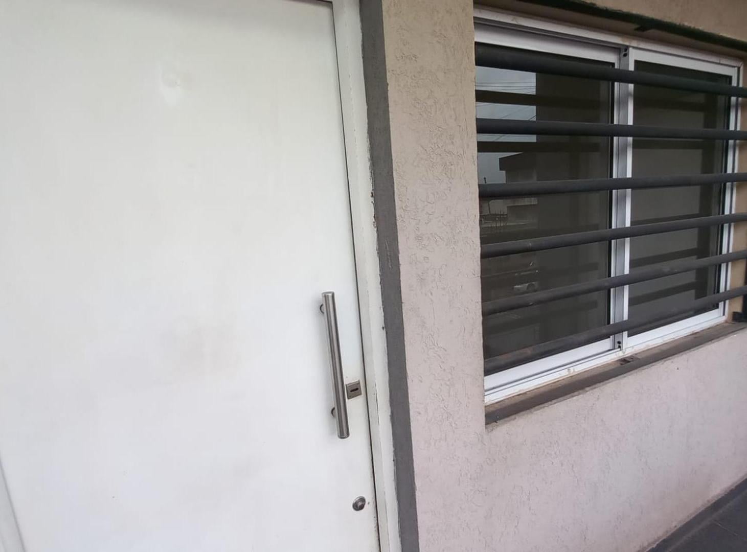 Foto de Departamento 2 ambientes en 1°piso en alquiler en San Justo, imagen 3