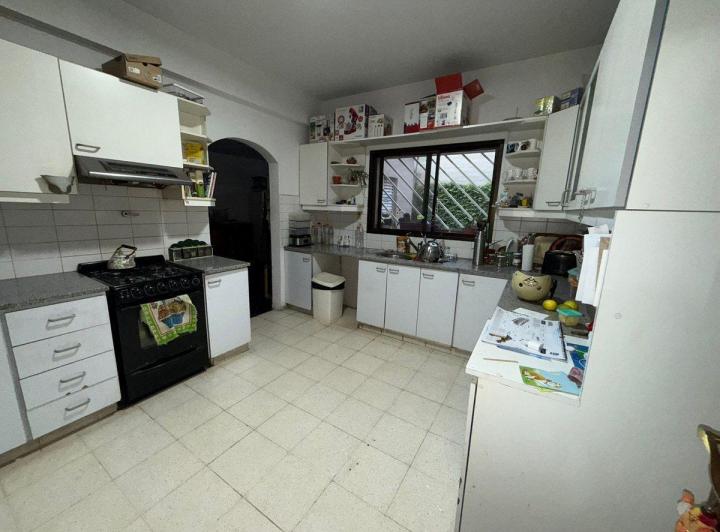 CASA EN VENTA EN CIPOLLETTI 3