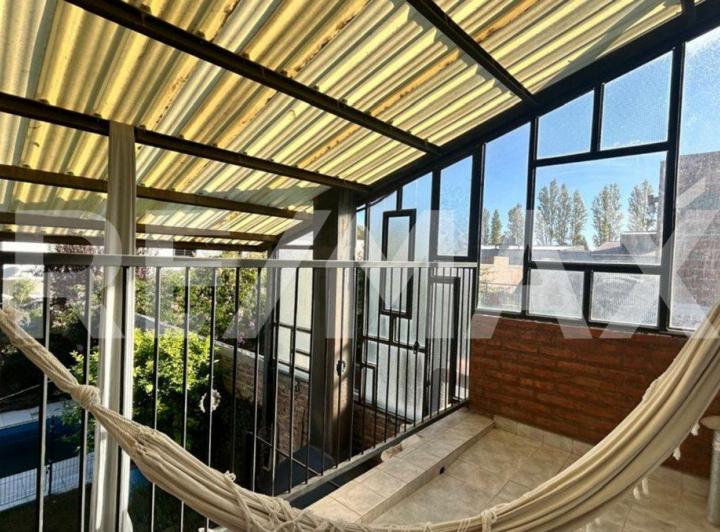 VENTA CASA 4 DORMITORIOS -B° SAN JORGE- CIPOLLETTI 5