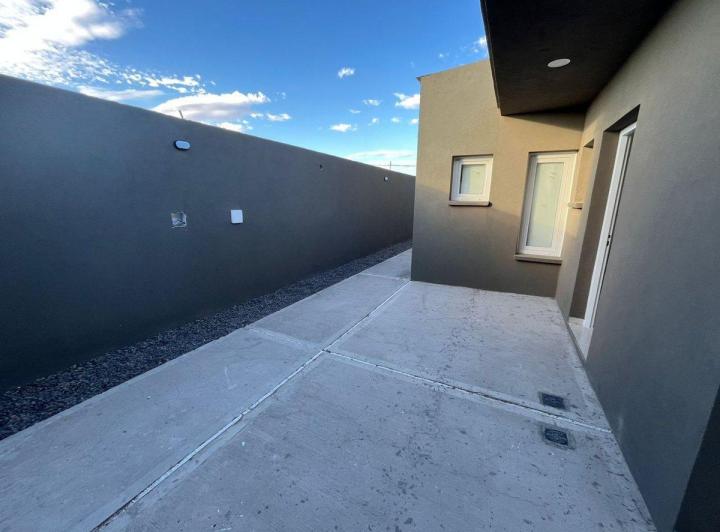 VENTA DEPARTAMENTO DOS DORMITORIOS, AÑELO 2