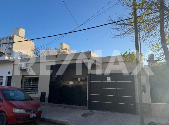 Casa 3 dorm y Depto P.Baja en venta B° San Pablo 3