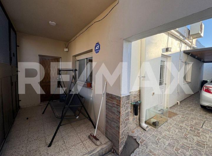 Casa 3 dorm y Depto P.Baja en venta B° San Pablo 4