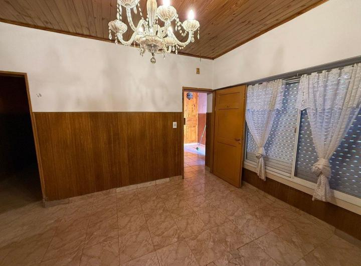 CASA EN VENTA EN CIPOLLETTI 3