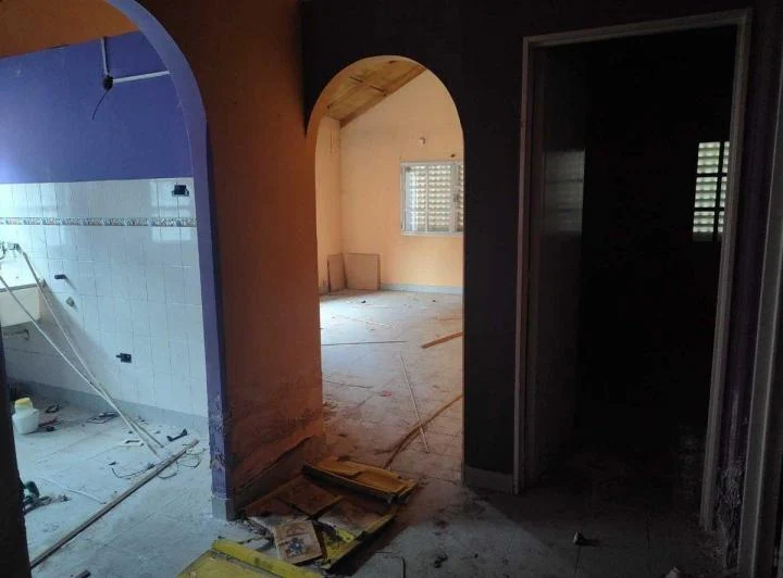 VENTA CASA A REFACCIONAR BARRIO EL MANZANAR ALLEN 4