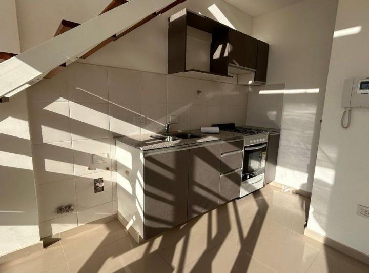 DEPARTAMENTO EN VENTA EN CIPOLLETTI 1