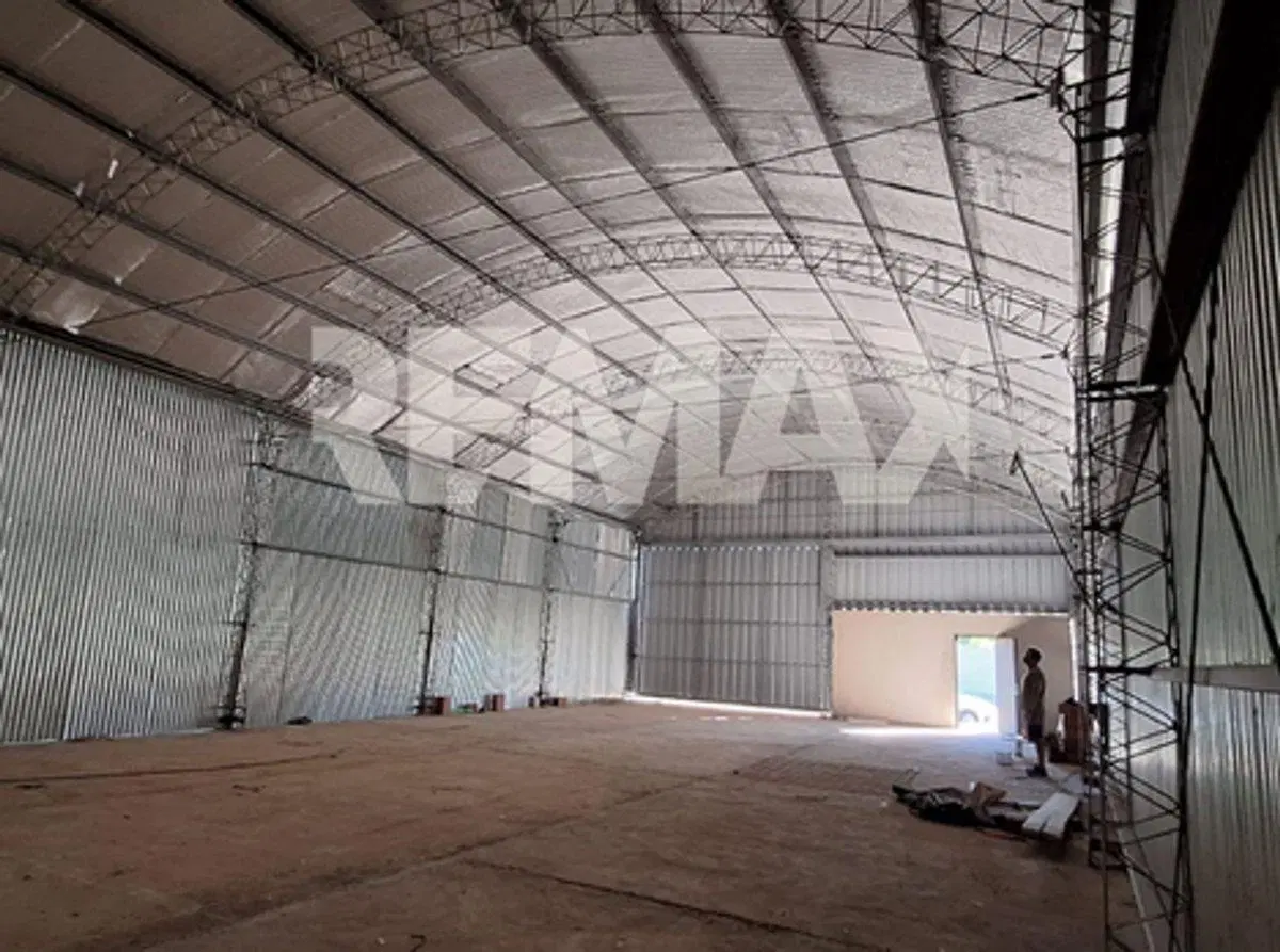 REMAX VENDE EN EXCLUSIVA 4