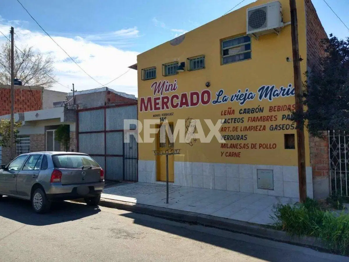 VENTA CASA 2 DORM + SALON COMERCIAL + GALPÓN NQN 3