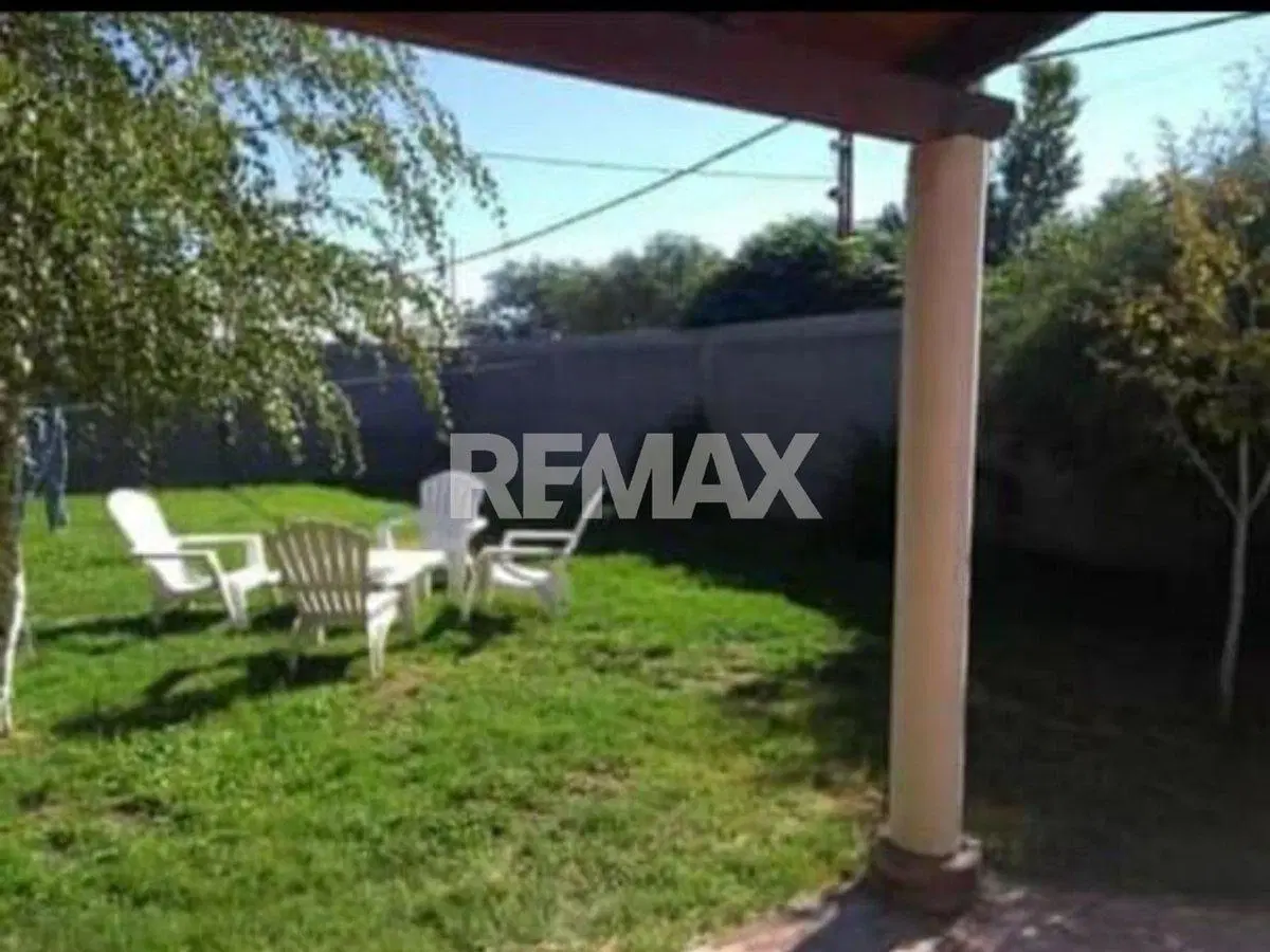 CASA EN VENTA CATRIEL 5