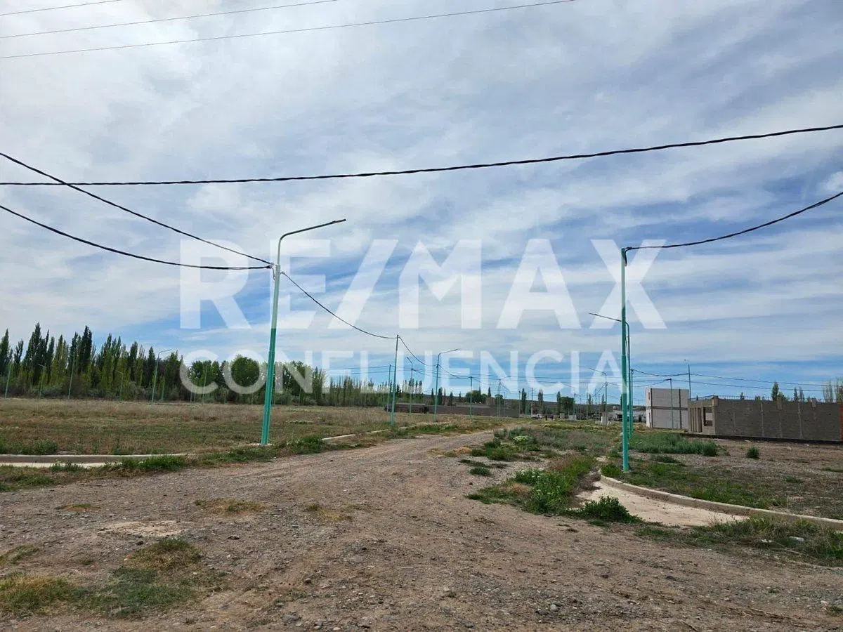 VENTA TERRENO EN LOTEO EMANUEL, CINCO SALTOS 4
