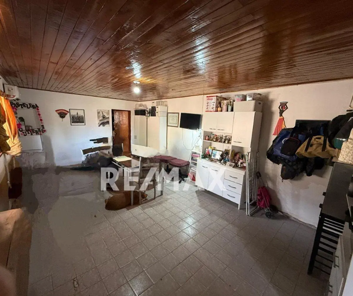 VENTA CASA  +  DEPARTAMENTO CINCO SALTOS 5