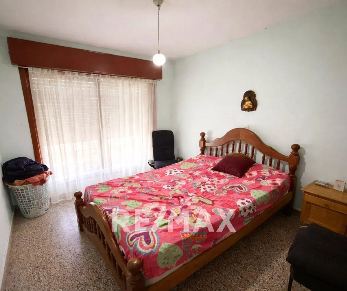 VENTA CASA  +  DEPARTAMENTO CINCO SALTOS 2