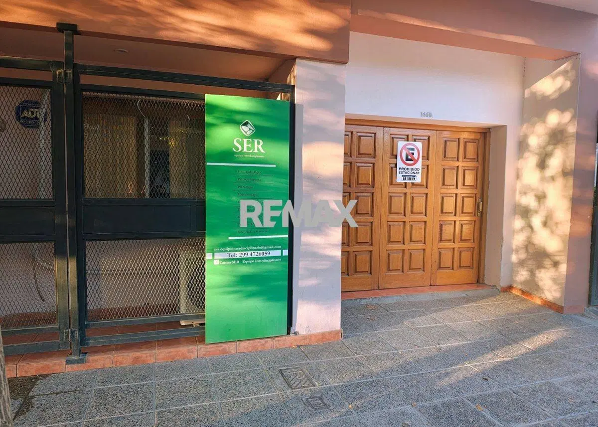 VENTA DE CASA + DEPTO + GALPÓN EN CIPOLLETTI 5