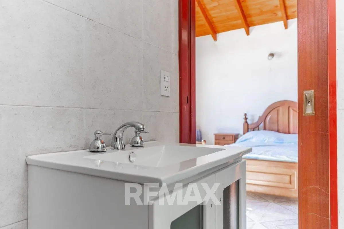 VENTA CASA + DEPTO - B° BELGRANO - CIPOLLETTI 5