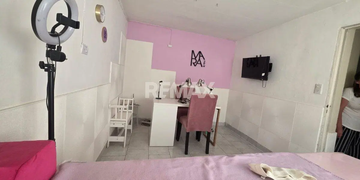 VENTA CASA A REFACCIONAR DEPARTAMENTOS CIPOLLETTI 3