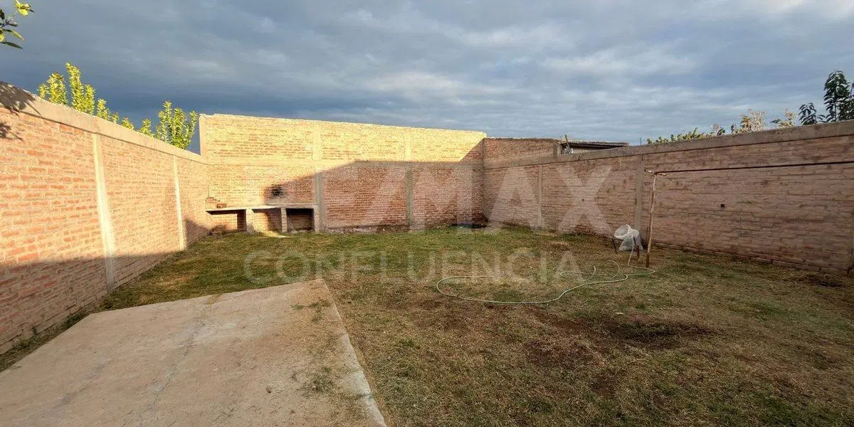 VENTA DE CASA EN CENTENARIO Entrega y Financiacion 5