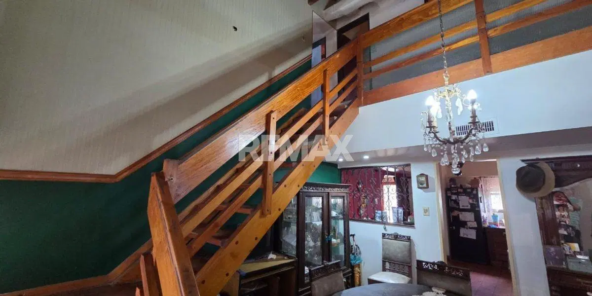 VENTA CASA 5 DORMITORIOS CON PILETA  B°MANZANAR 4