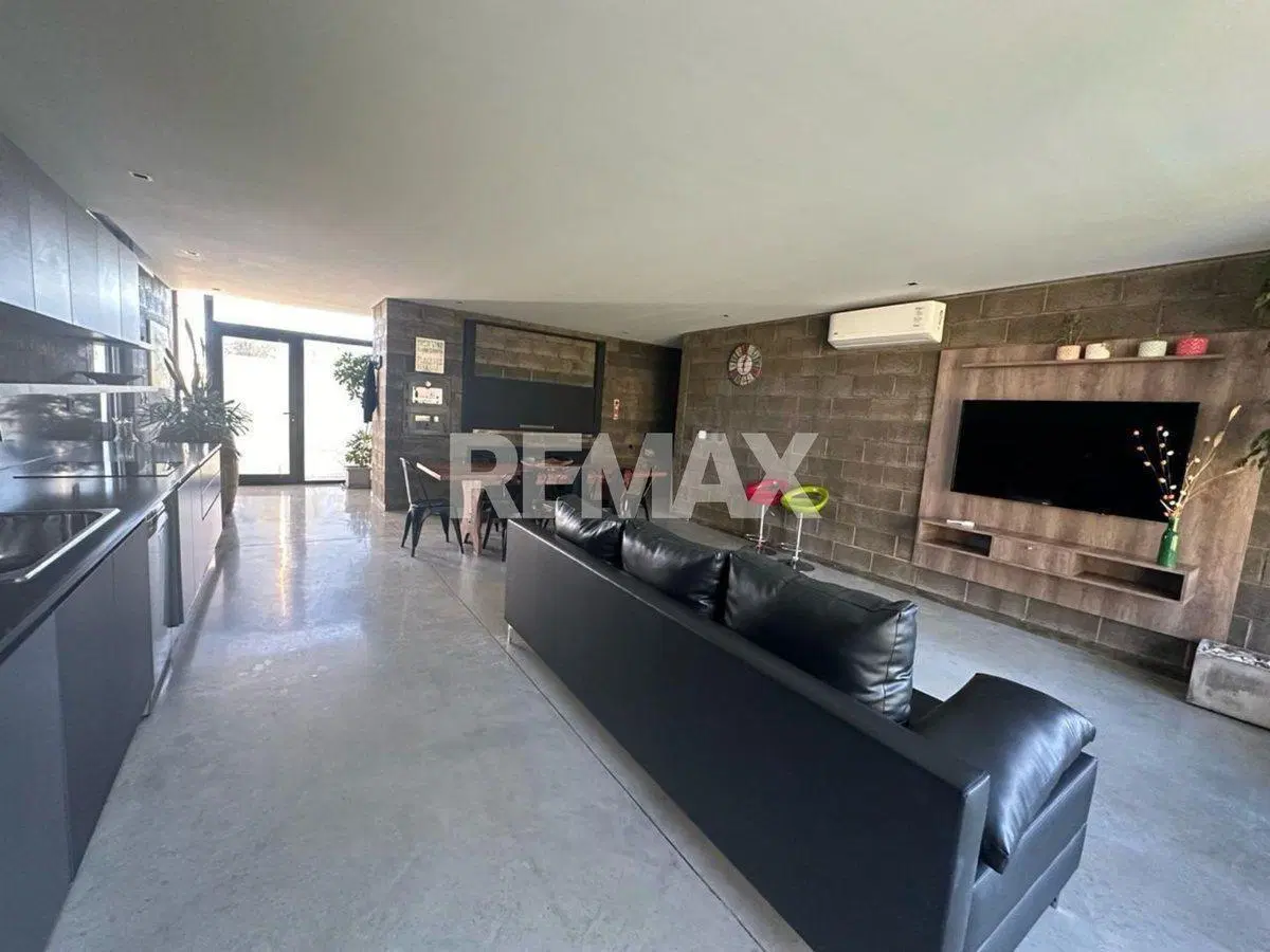 VENTA  CASA GENERAL ROCA 5