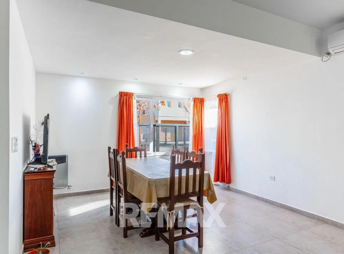 VENTA CASA BARRIO RINCON LINDO II CIPOLLETTI 5