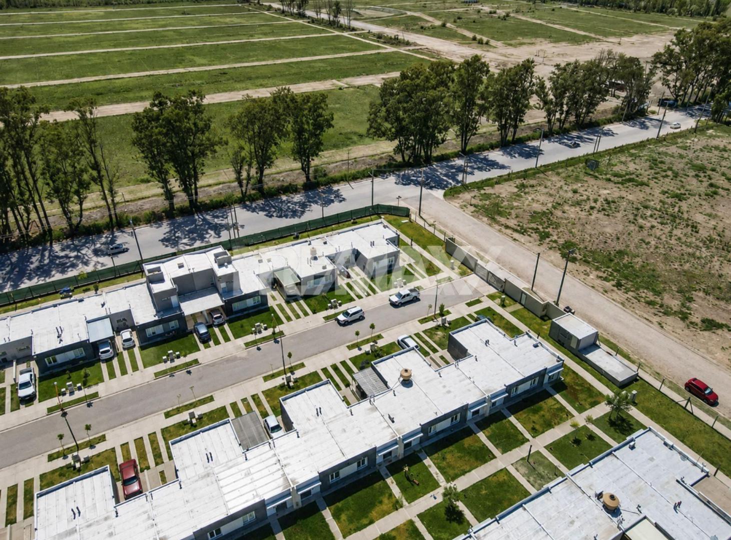 ALQUILER CASA CIPOLLETTI