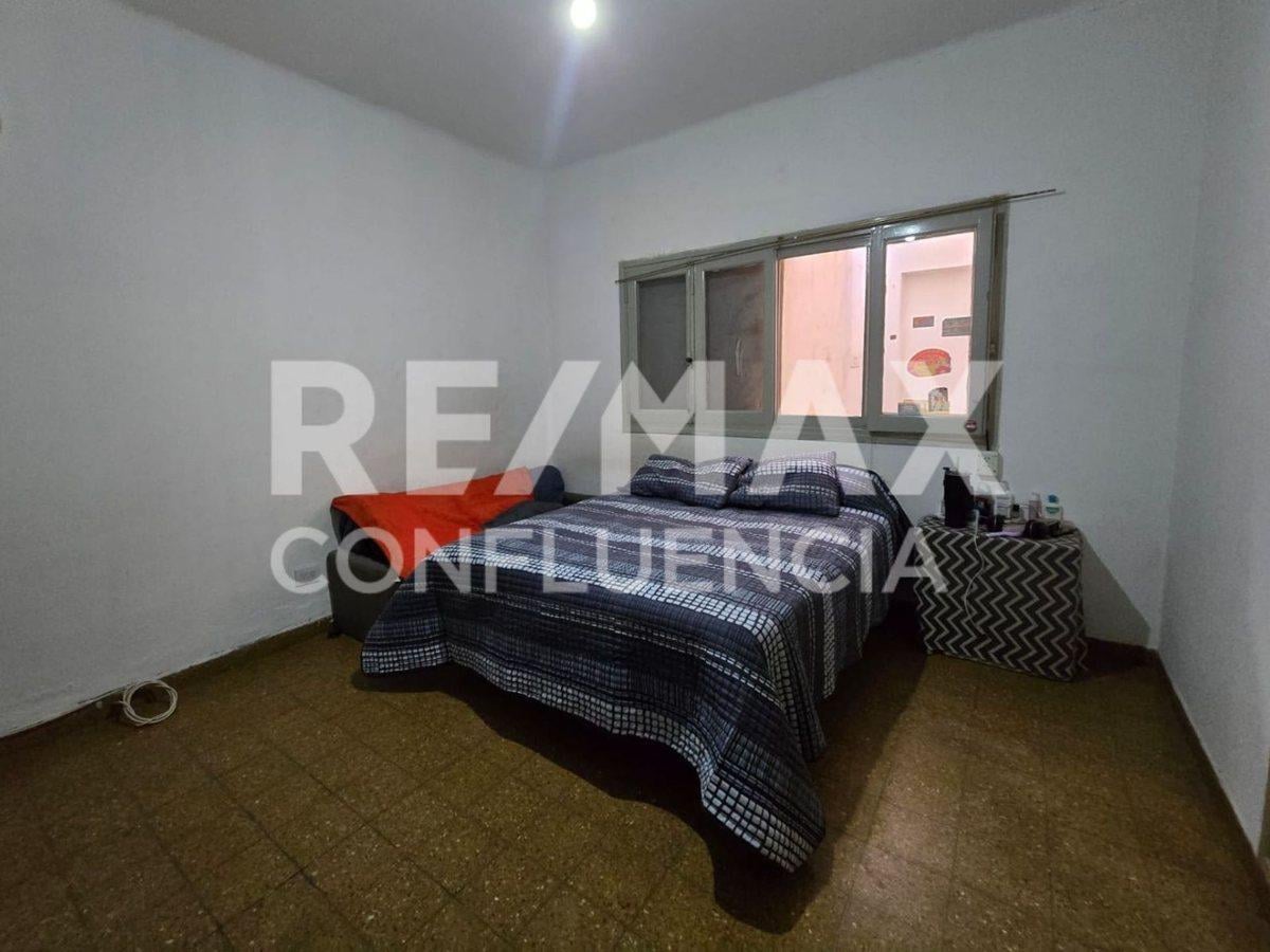 VENTA DE LOCAL COMERCIAL + CASA DOS DORMITORIOS