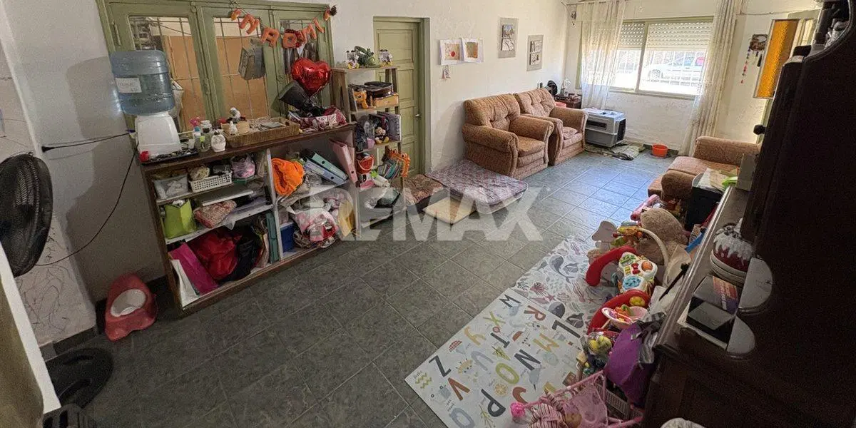 CASA PLANTA BAJA EN VENTA CENTRO NEUQUEN CAPITAL 4