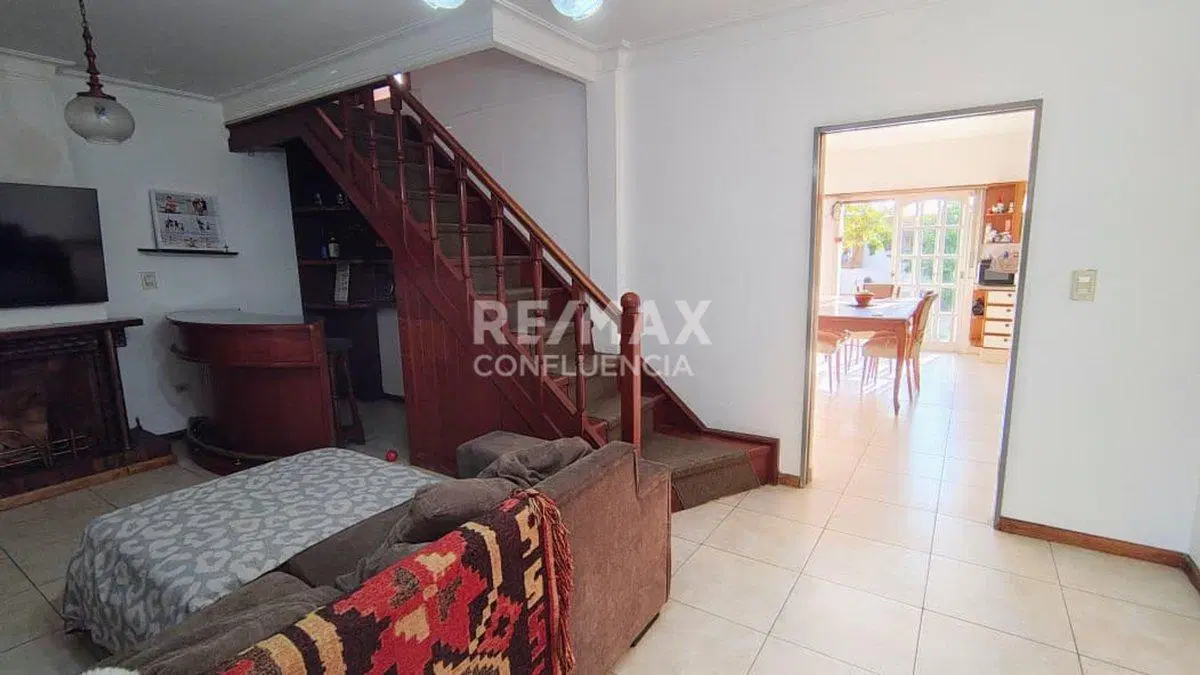 VENTA CASA CIPOLLETTI 4