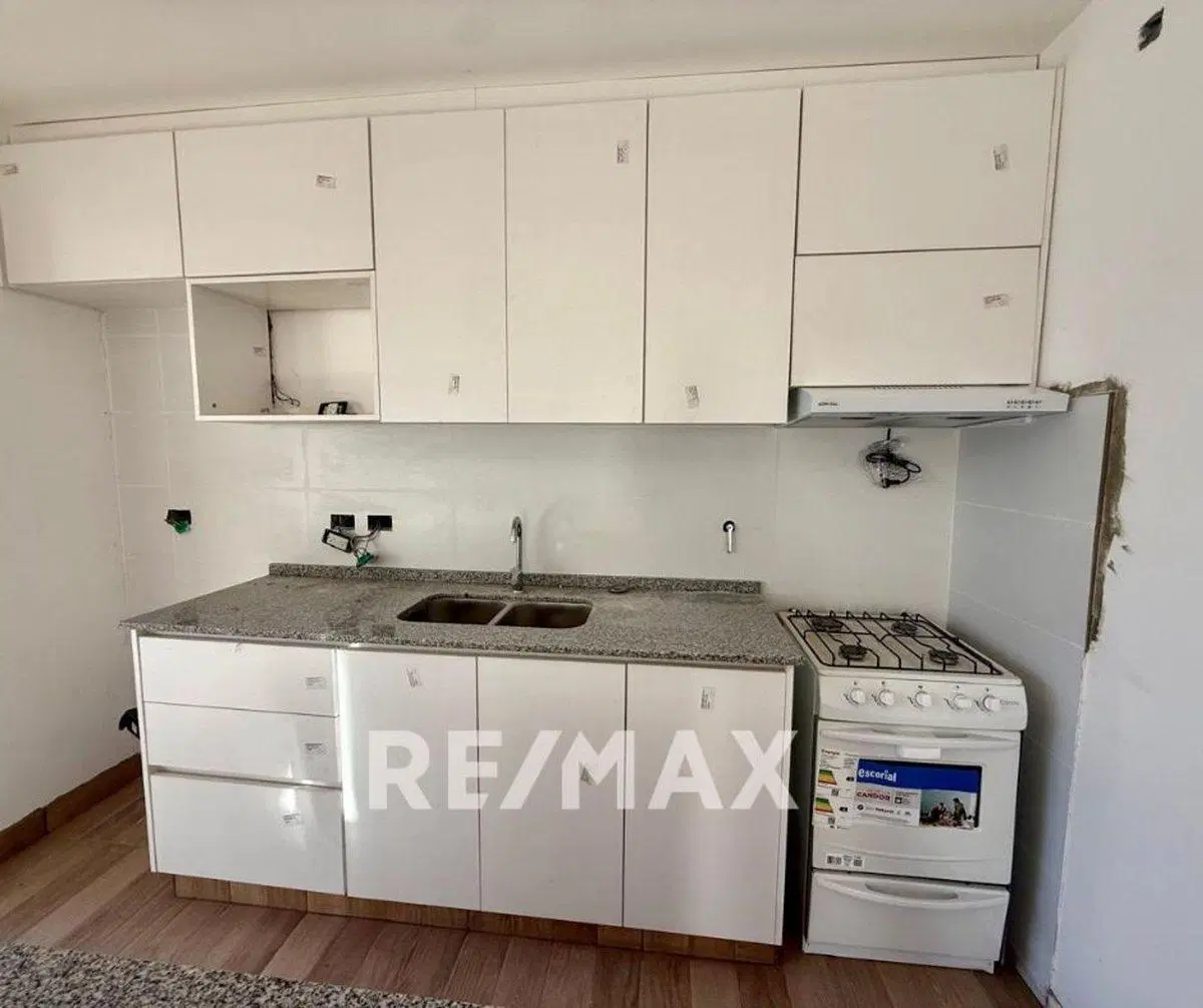VENTA CASA FERNANDEZ ORO 5