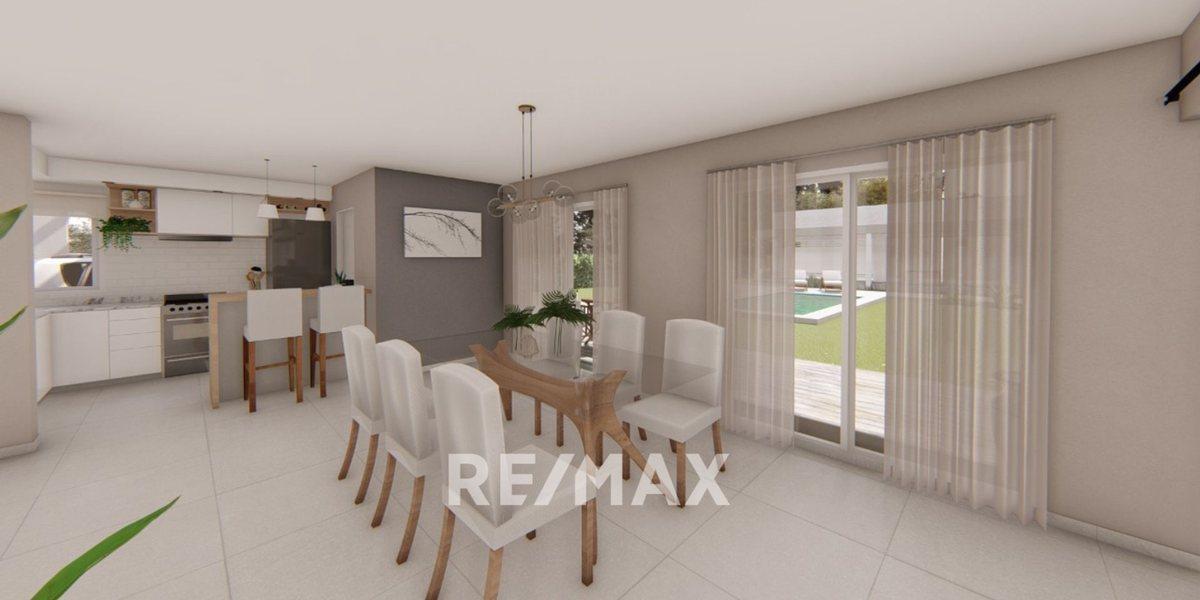 Foto de CASA EN VENTA PLANTA BAJA Bº PEUMAYEN CIPOLLETTI, imagen 3