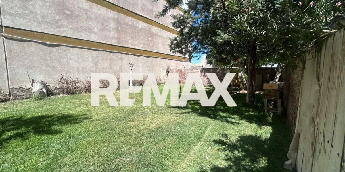 VENTA LOTE CENTRO CINCO SALTOS 8