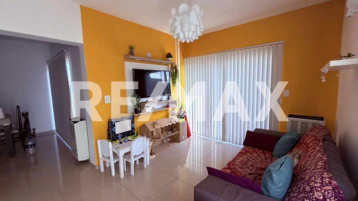 VENTA CASA 2 DORMITORIOS F ORO APTA CREDITO 2