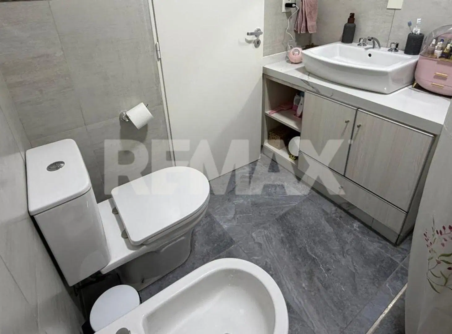Venta Departamento  con cochera Cipolletti 2