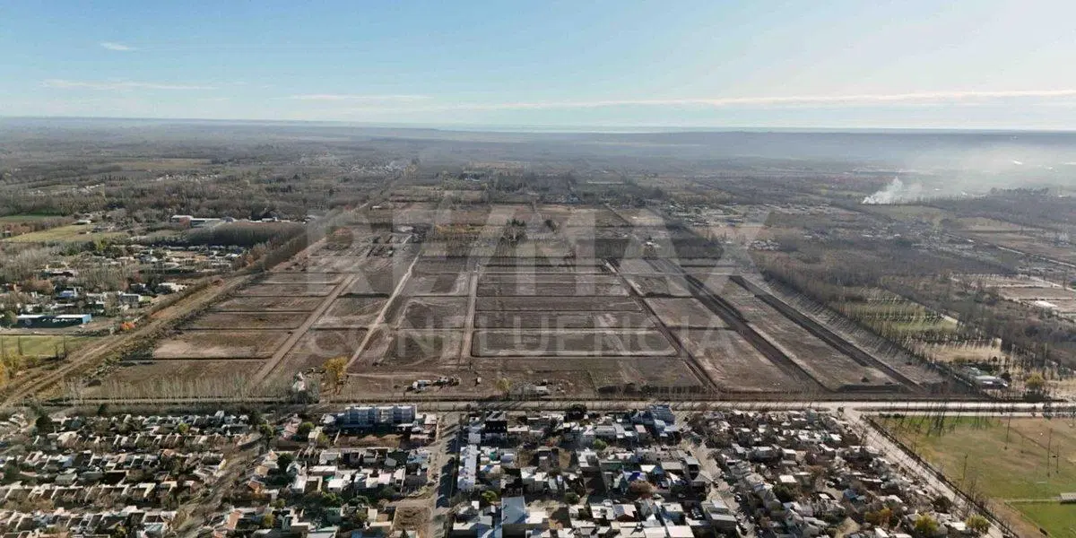 VENTA LOTE COMERCIAL B° GRAN ALAMEDA CIPOLLETTI 3