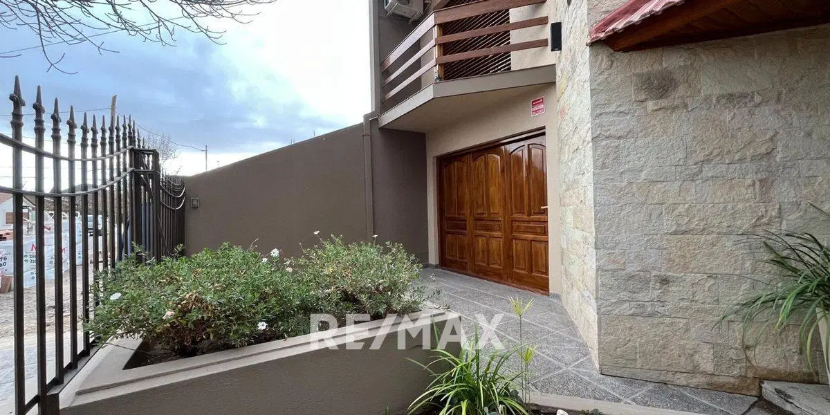 Casa en Venta 3 dormitorios Bº Flamingo Cipolletti 3