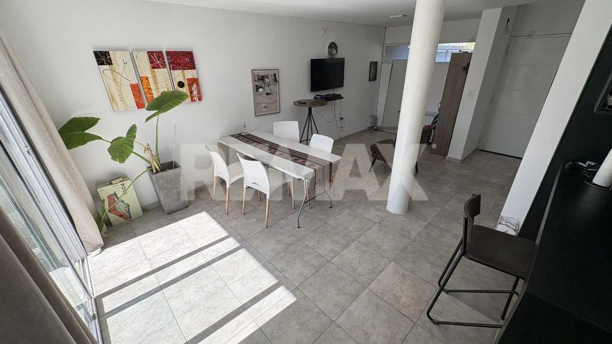 DUPLEX EN VENTA 2 DORMITORIOS CIPOLLETTI 4