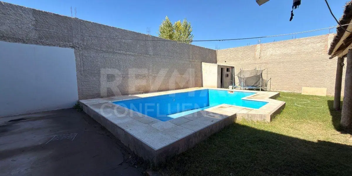 VENTA CASA C/ LOCAL Y DTO FERNANDEZ ORO 5