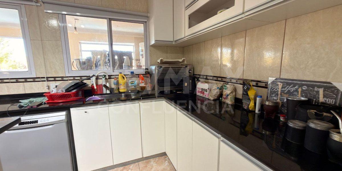 Foto de VENTA CASA C/ LOCAL Y DTO FERNANDEZ ORO, imagen 1