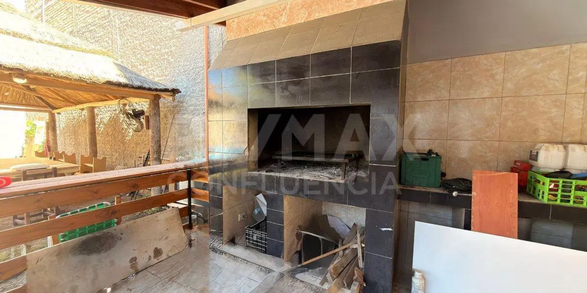 VENTA CASA C/ LOCAL Y DTO FERNANDEZ ORO 2