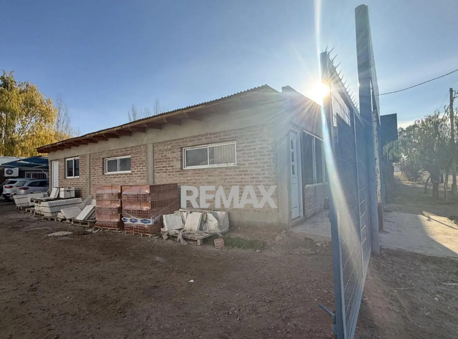 ALQUILER LOCAL DEPOSITO GALPON C/VIVIENDA CORDERO 5